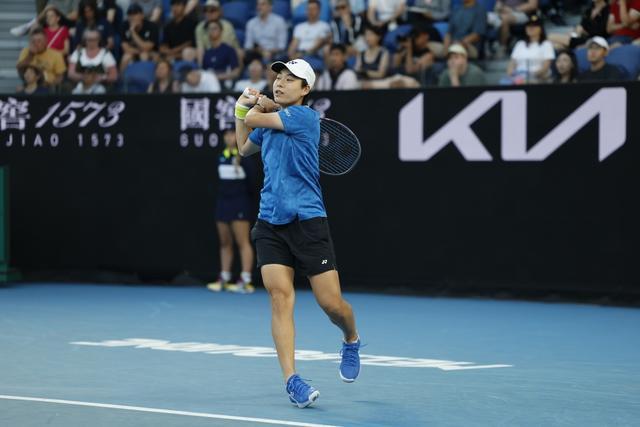 lol直播-澳网结束单打首轮争夺,中国网球军团四人成功晋级