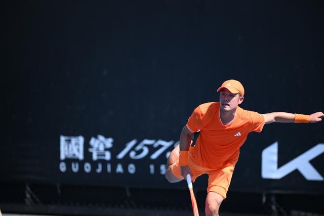 lol直播-澳网结束单打首轮争夺,中国网球军团四人成功晋级