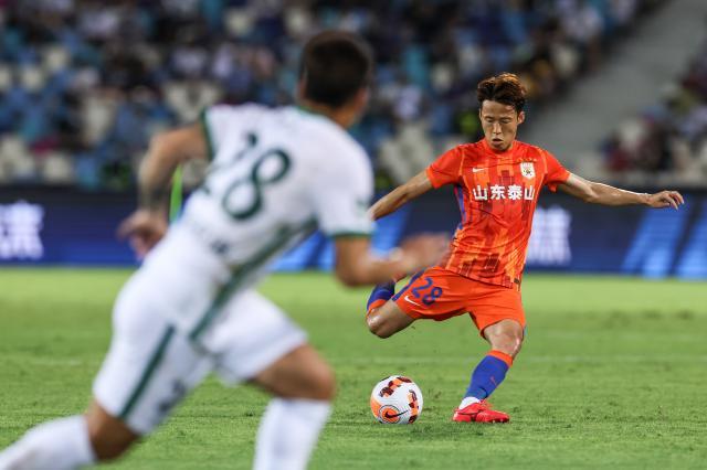 球球大作战直播-本托点将韩国队名单弃韩国梅西 2天伤3人让他犯难