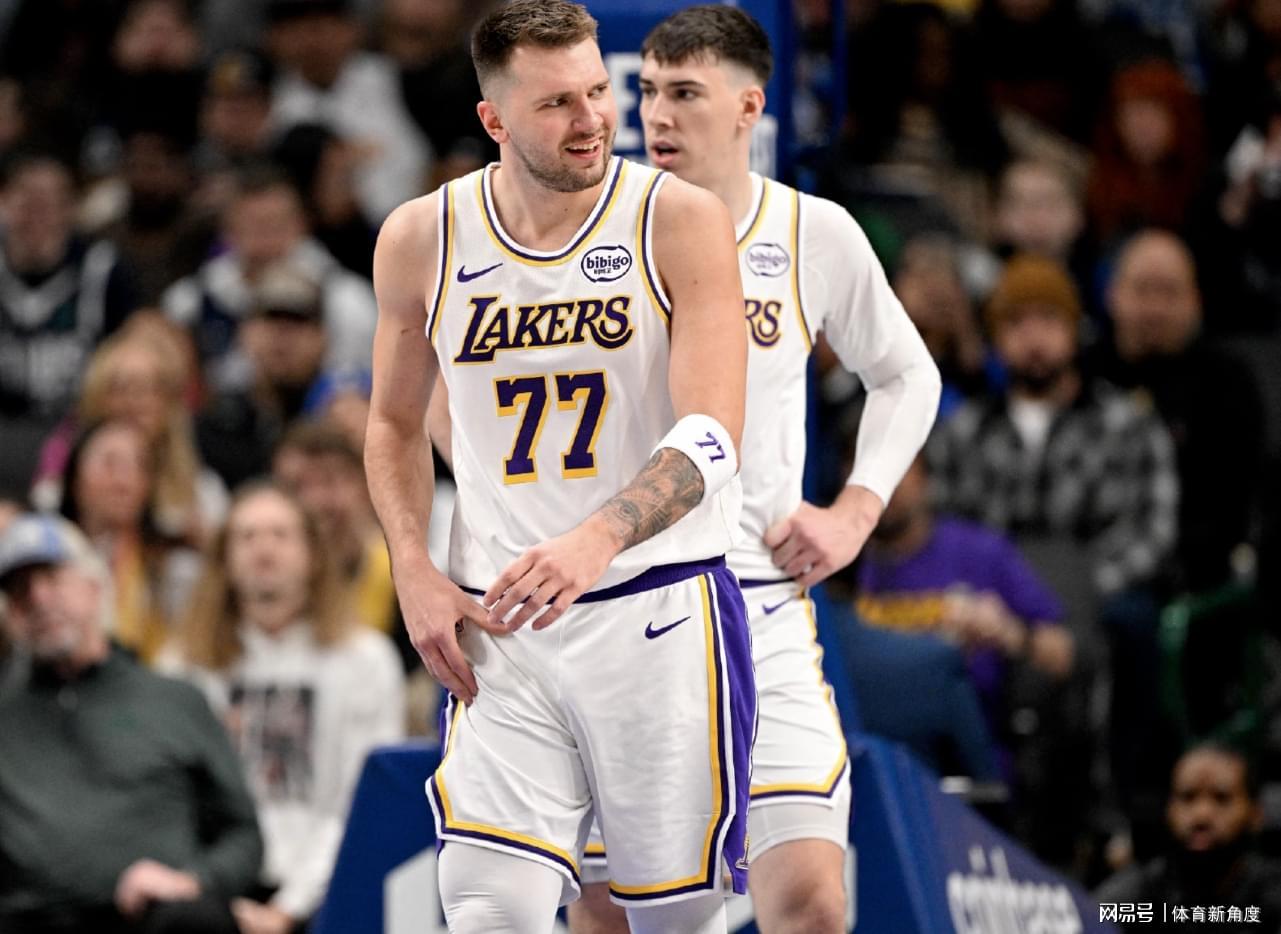 dota2直播-卧槽！手指都脱臼了，“咔嚓”一声硬控全场