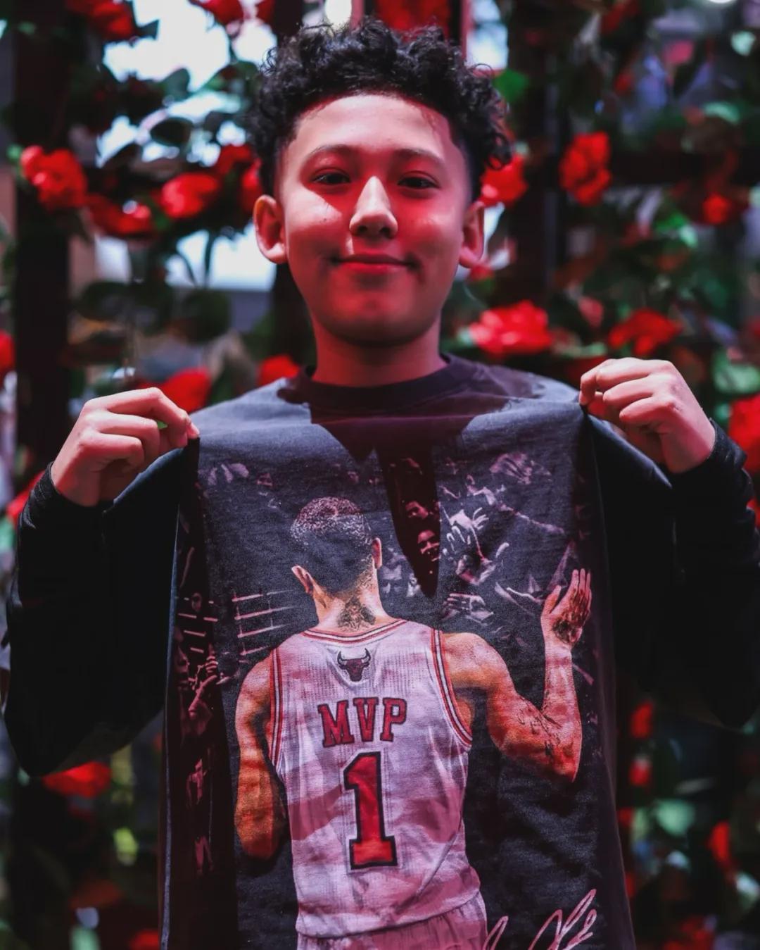 dota2直播-NBA史上最让人意难平的如果！他成为了篮球圣殿最年轻的图腾